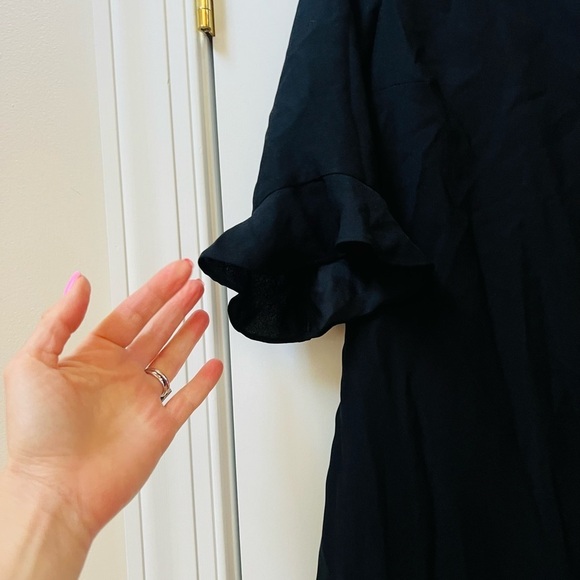 Black Ruffle Sleeve Dress size 4 - Picture 2 of 5